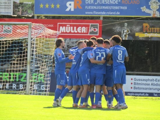 Torjubel des FCD nach einem Treffer